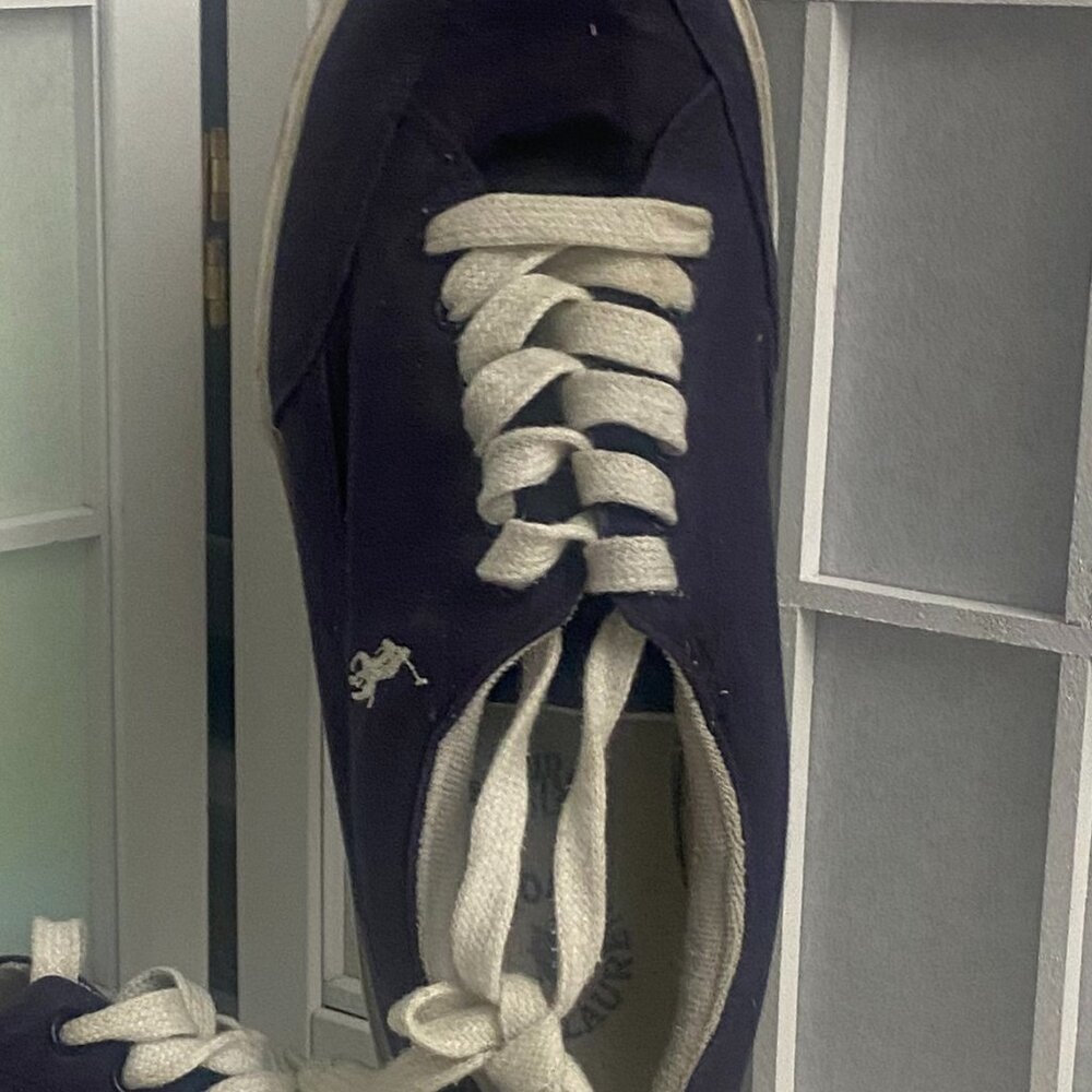 Ralph Lauren Navy Polo Traditional Sneakers Sz. 9 B - Picture 3 of 5